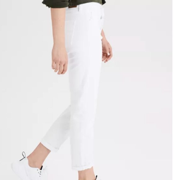 American Eagle Stretch Tomgirl Relaxed Cropped Jean White Comfort Summer 20R - Picture 2 of 10